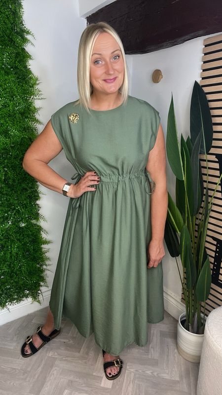 Broch Detail Side Tie Dress - Khaki