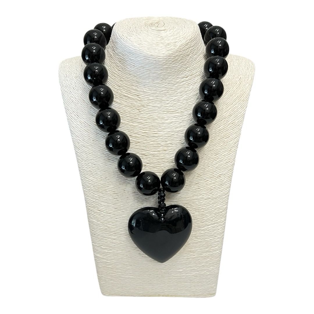 Resin Chunky Heart Necklace- Black