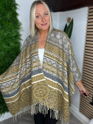 Stole With Fringed Hemline - Ochre