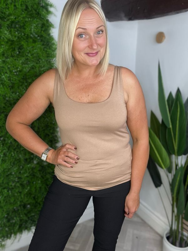 Vest Top - Camel( CURVY )