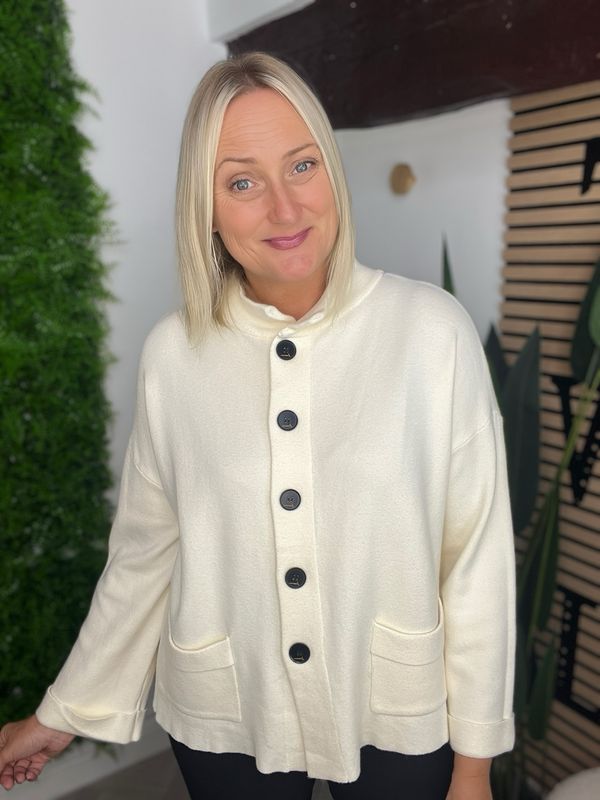 2 Pocket Cardigan / Jumper - Cream