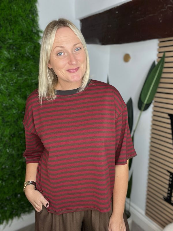 Striped Box Fit Top - Chocolate & Wine