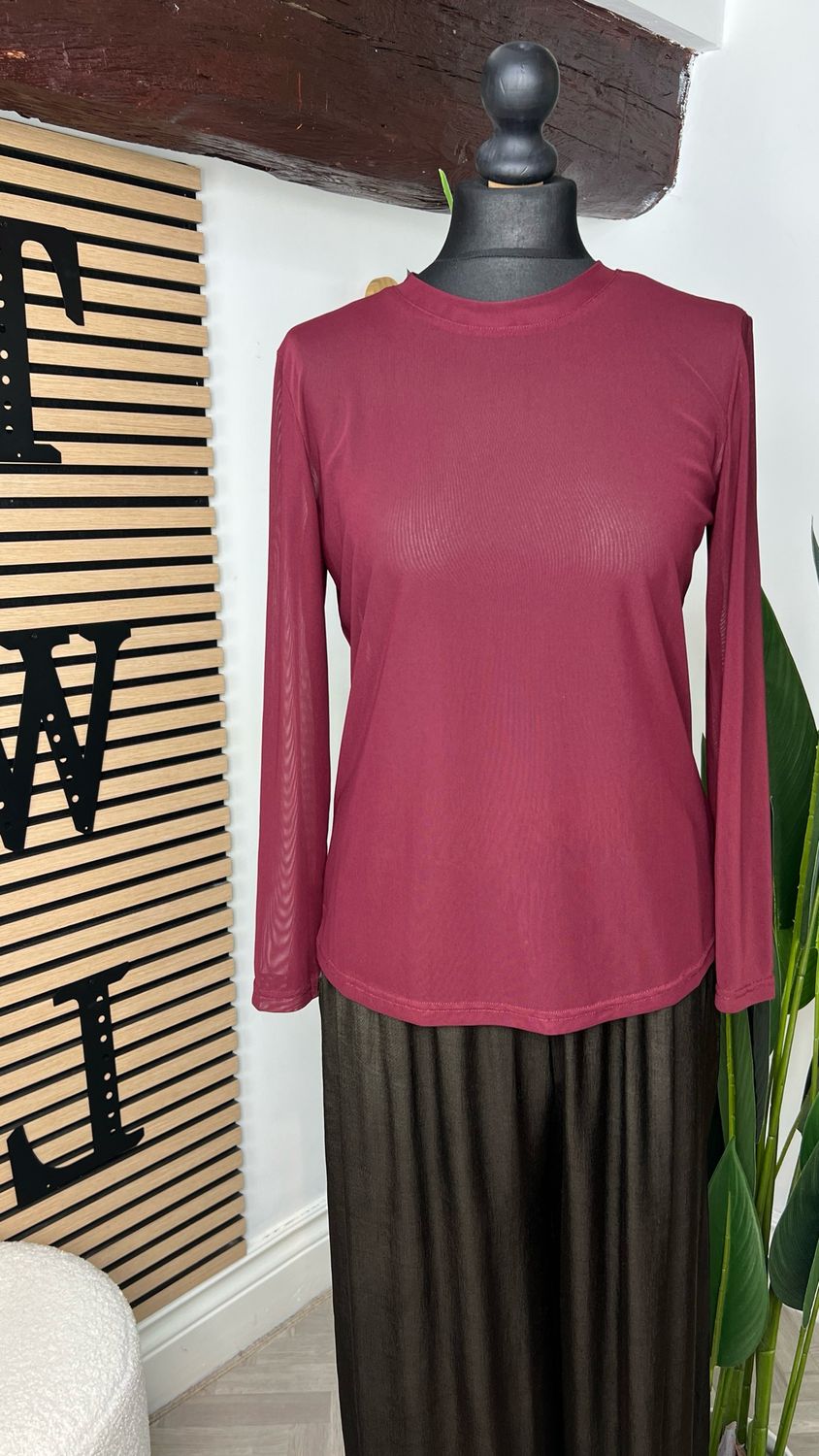 Mesh Base Layer Top - Wine