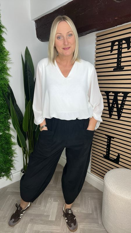 Lola Pin Tuck Corduroy Trouser - Black