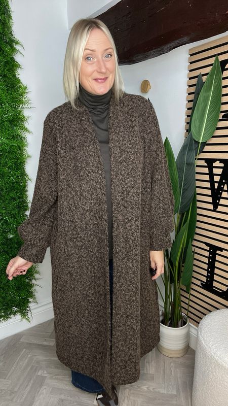 Edge To Edge Coat - Chocolate