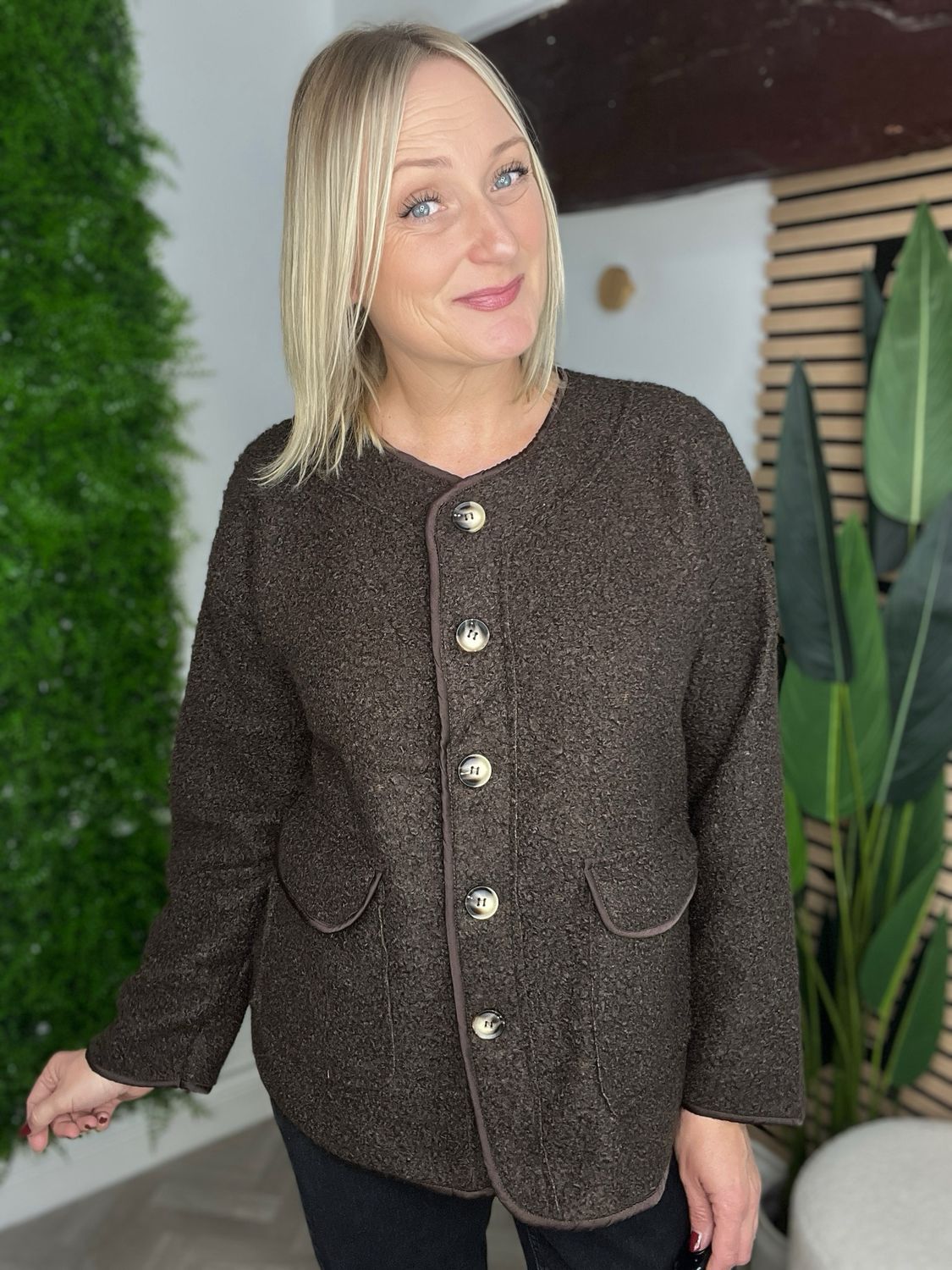 Button Short Borg Fleece - Chocolate