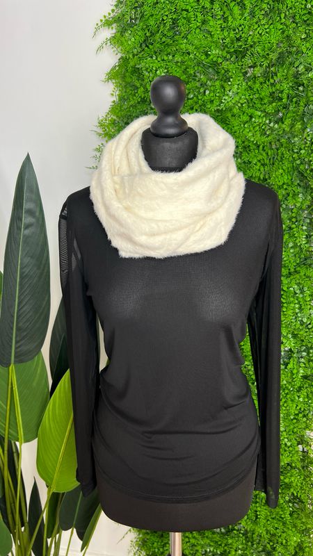 Super Soft Chenille Snood - Cream