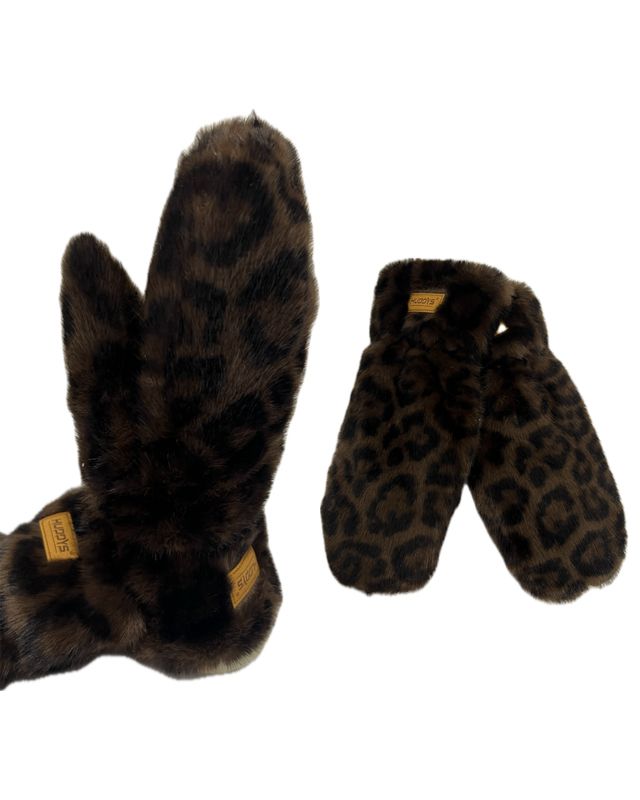 Faux Fur Mittens - Leopard