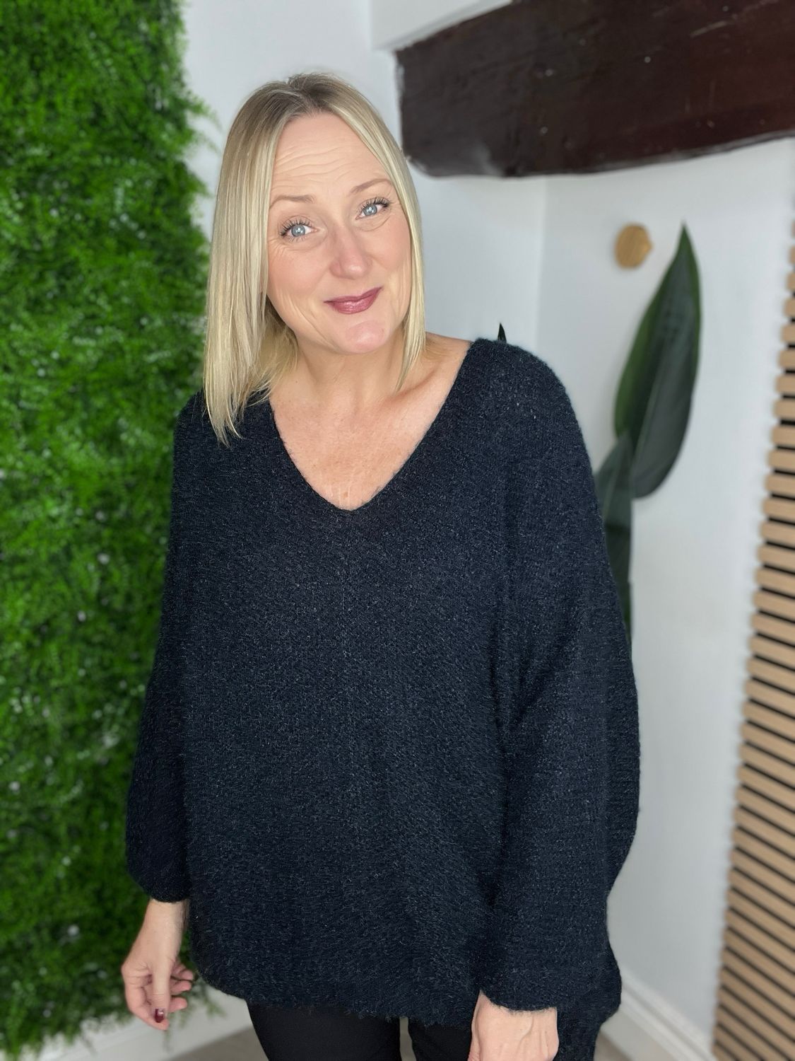 Eyelash V Neckline Jumper - Midnight Blue