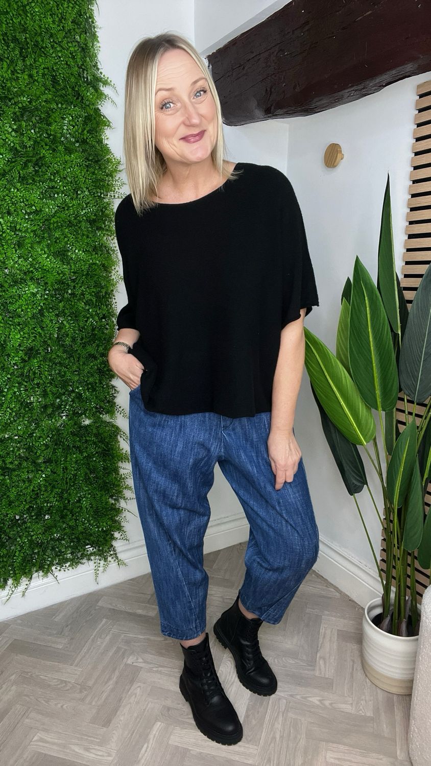 Soft Cotton Barrel Leg Jean - Mid Blue Soft Cotton Barrel Leg Jean - Mid Blue