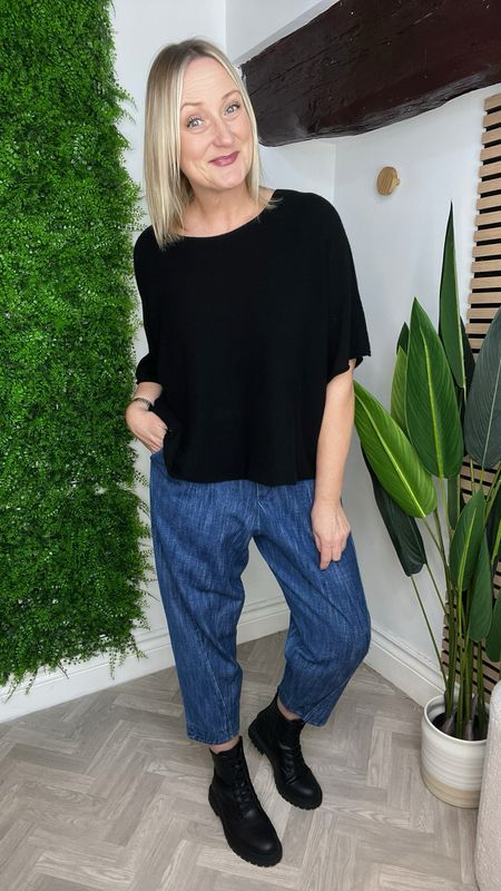 Soft Cotton Barrel Leg Jean - Mid Blue