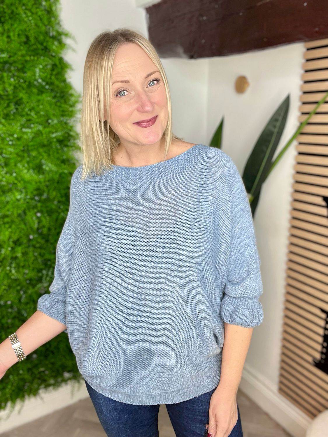 Frill Sleeve & Peephole Back Knit - Blue