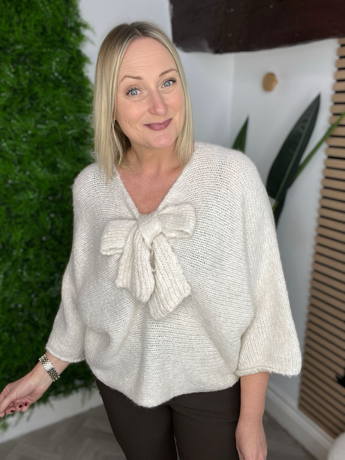 Bow Detail Soft Knit - Ecru