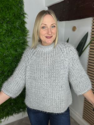Eyelash Chunky Knit - Grey