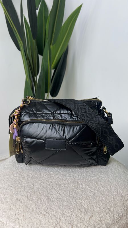 Quilted Puffa Cross Body Bag - Black