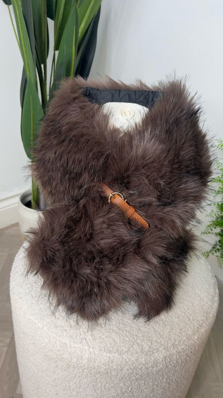 Faux Fur Scarf - Chocolate