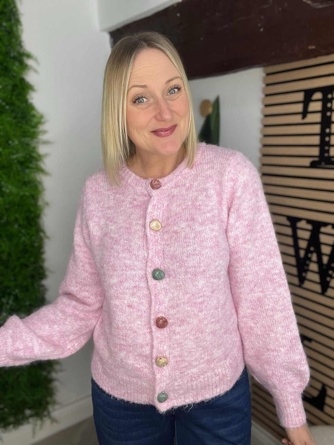 Soft Pebble Button Cardigan - Pink