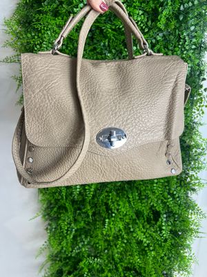 Twist Lock & Stud Handbag - Stone ( Large )