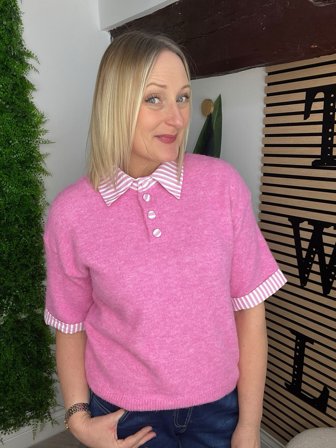 Short Sleeve Jumper With Faux Shirt Collar - Pink