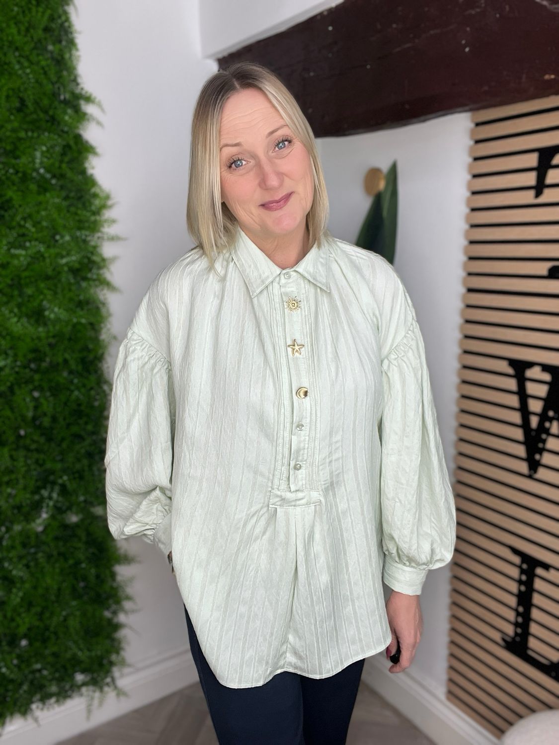 Shell & Starfish Blouse - Pistachio