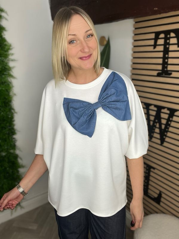 Bow Detailed Scuba - White