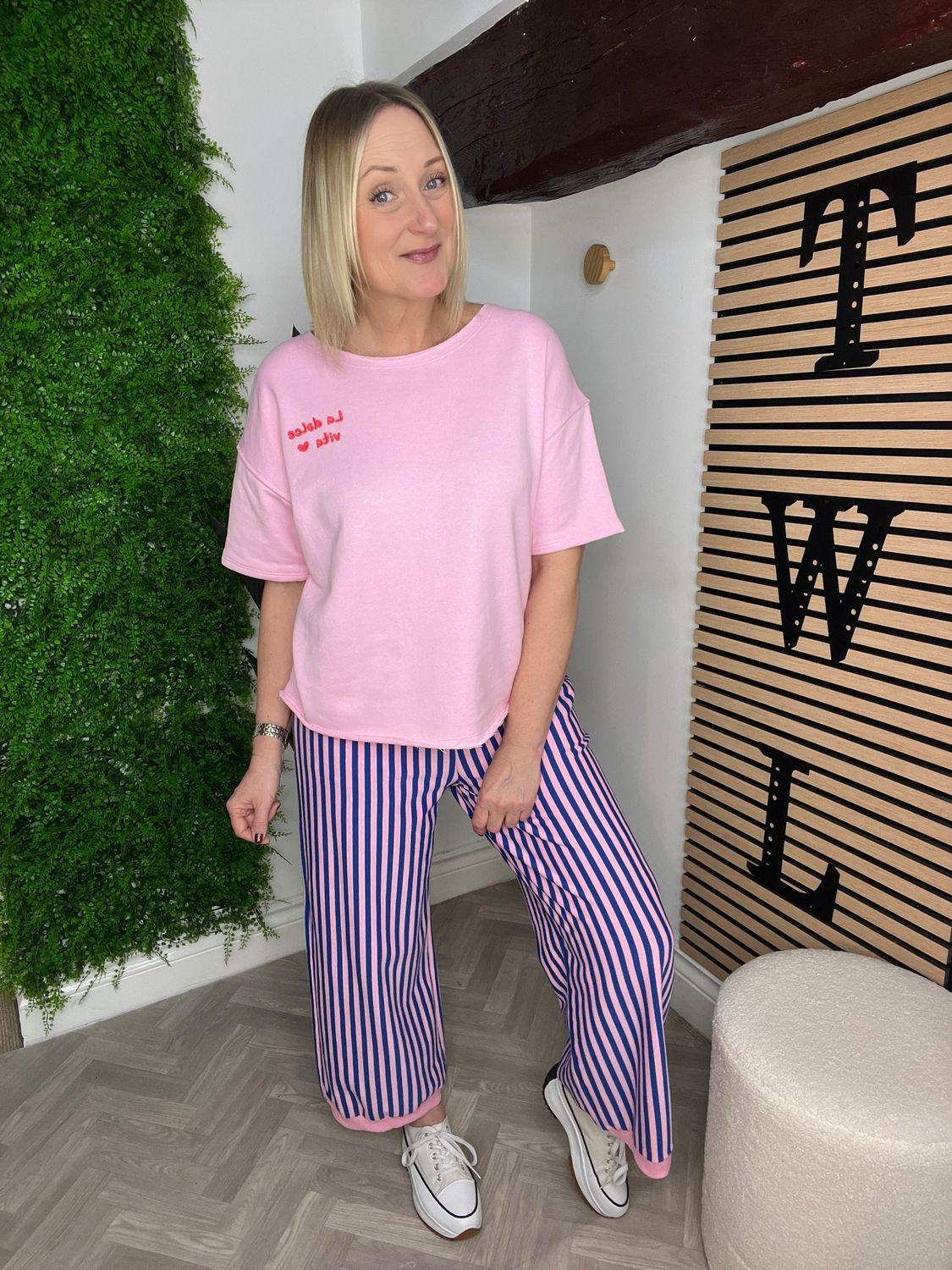 Loose Hem Cotton Stripe Jogger - Blue & Pink