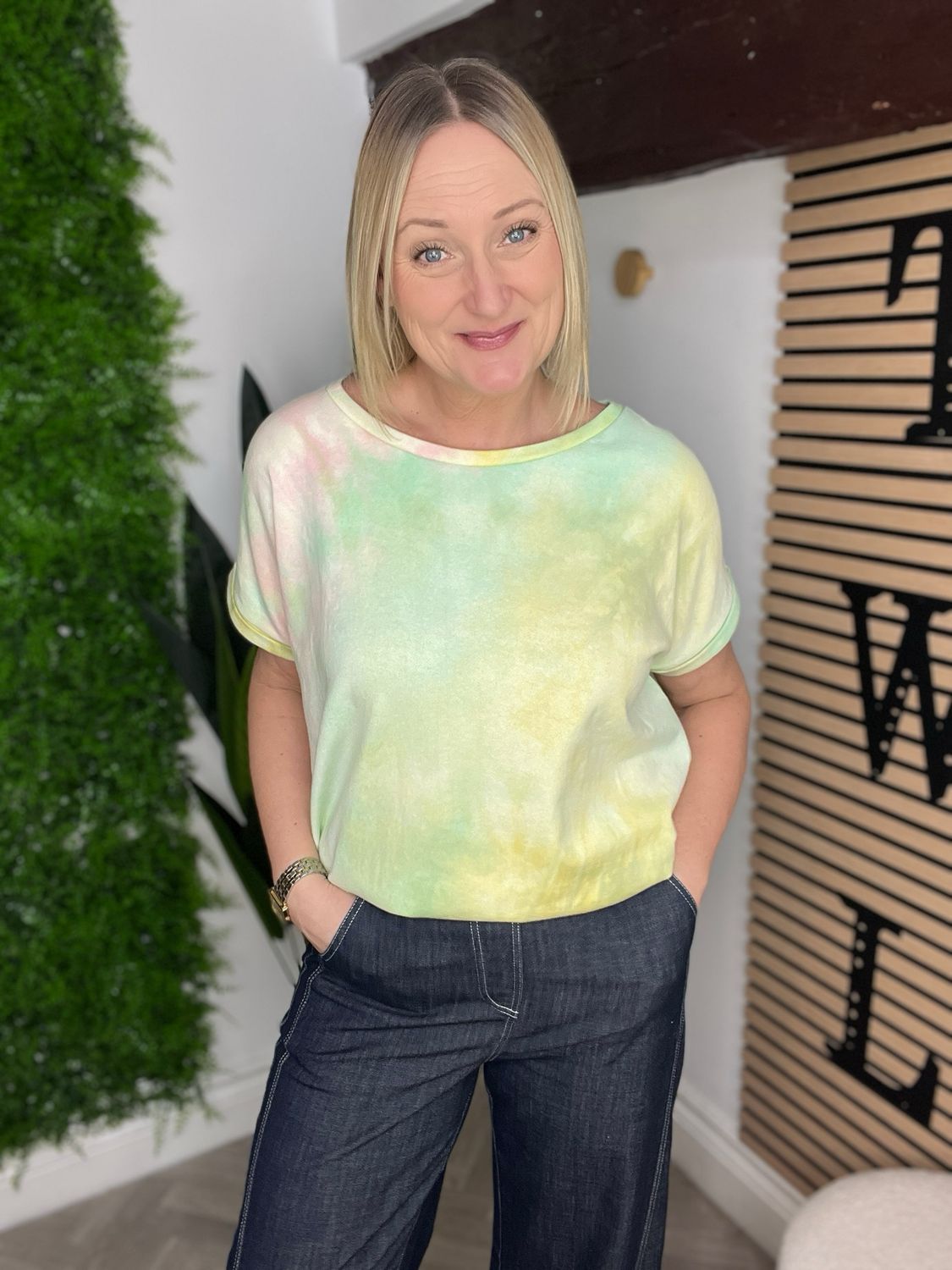 Modern Tie Dye Short Sleeve Top - Lime Mix