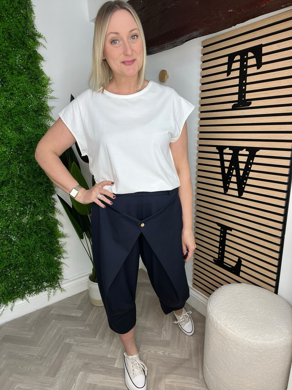 Urban Chic Barrel Leg Scuba Trousers - Navy