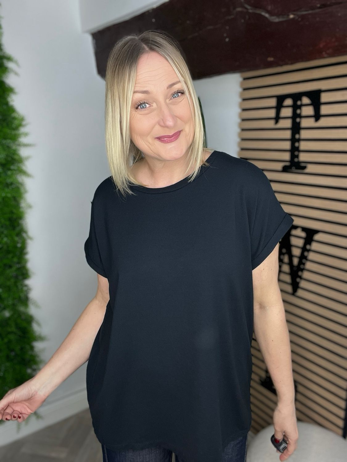 Capped Sleeve Tee - Black Capped Sleeve Tee - Black