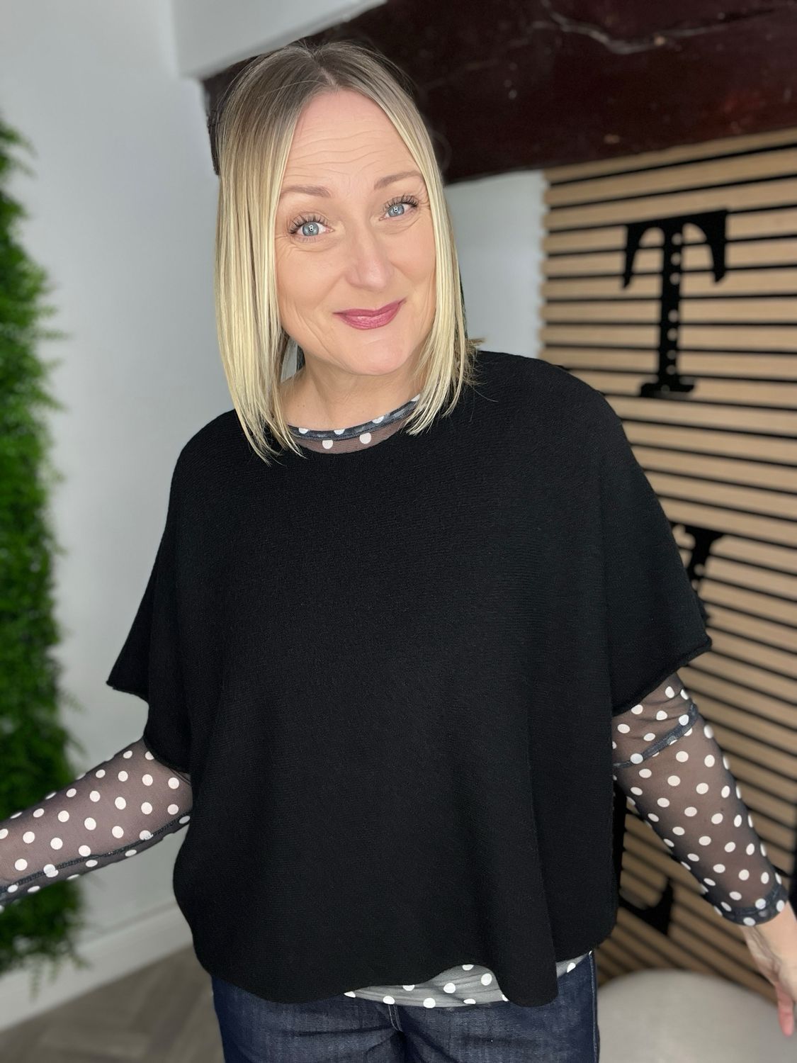 Box Fit Knit - Black