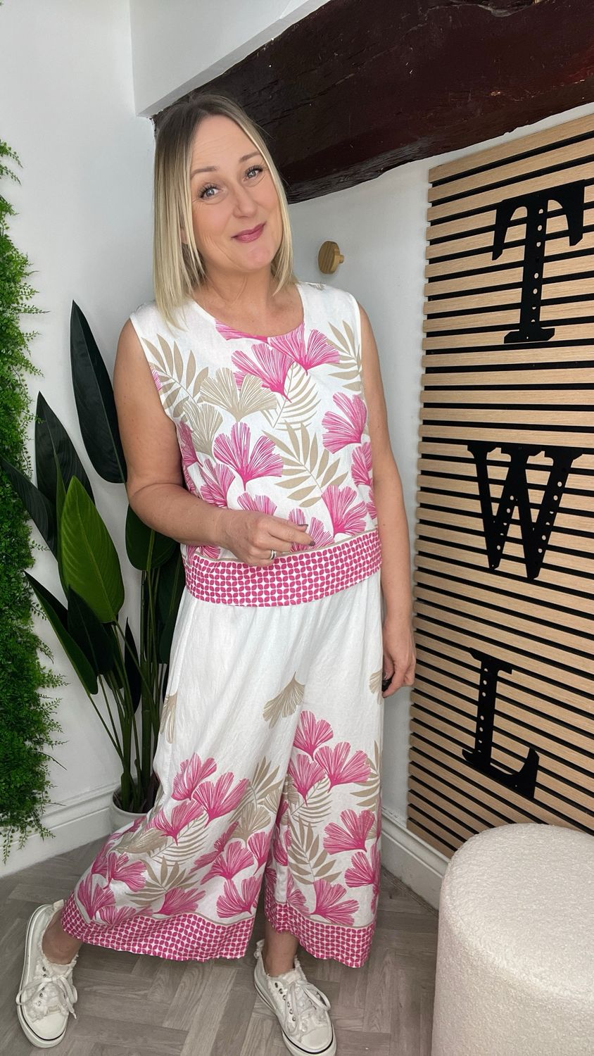 2 Piece Co Ord Set - White & Pink