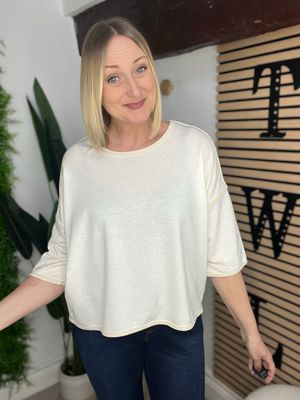 Box Fit Top With Piped Edge- Buttermilk
