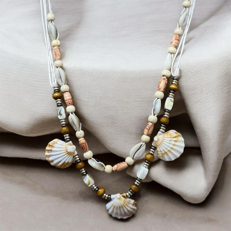 Shell Necklace & Beads - Natural