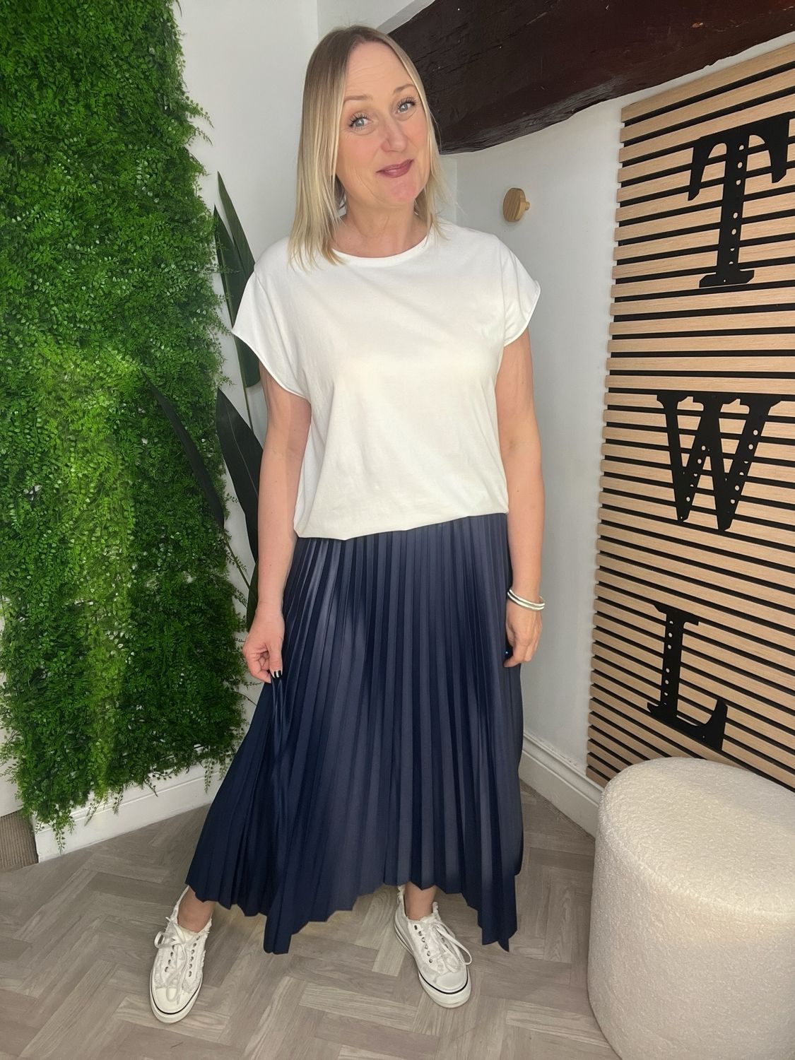 Pleated Skirt - Navy