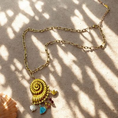 Sundial Shell Charm Necklace - Gold & Mix