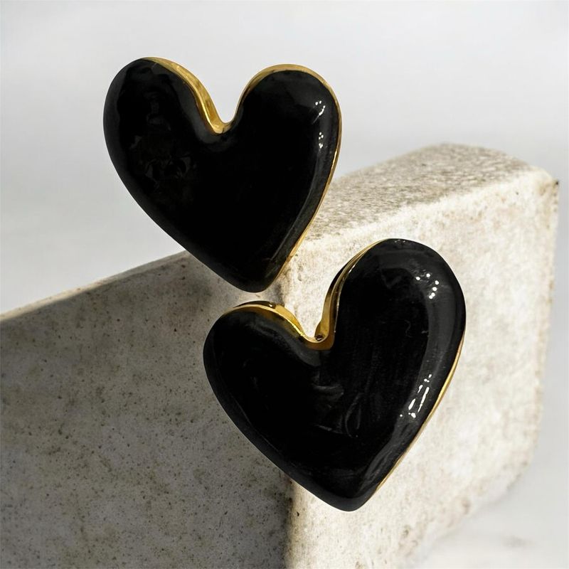 Enamel Heart Stud Earring - Black & Gold ( No Return )