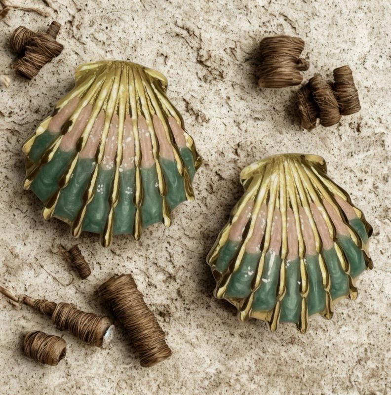 Shell Earrings - Green & Rose ( No Return )