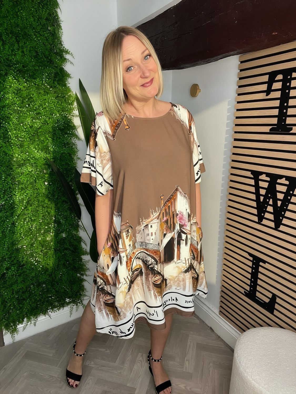 Venice Tunic Style Dress - Cappuccino