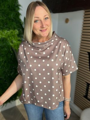 Polka Dot Funnel Neck Short Sleeve Top - Cappuccino & White