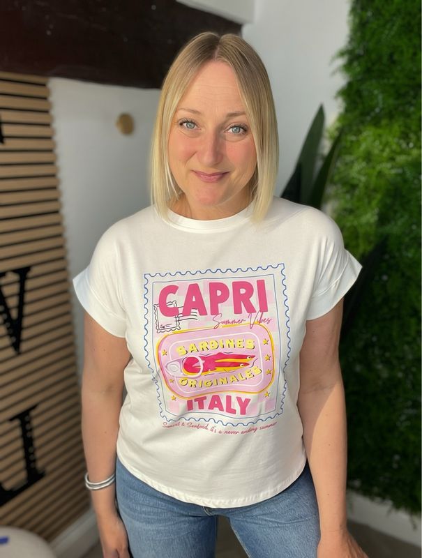 Summer Print Tee With Capped Sleeves- Capri