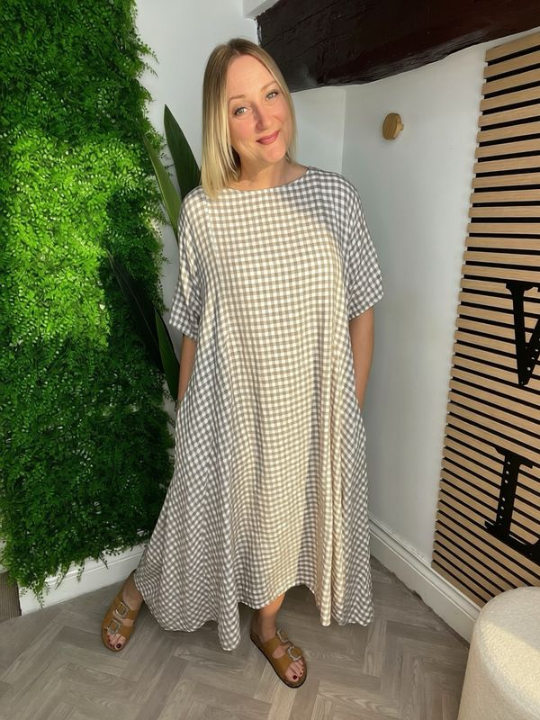Gingham Short Sleeve Dress - Taupe