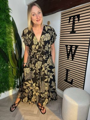 Flutter Sleeve Summer Dress - Black & Ecru