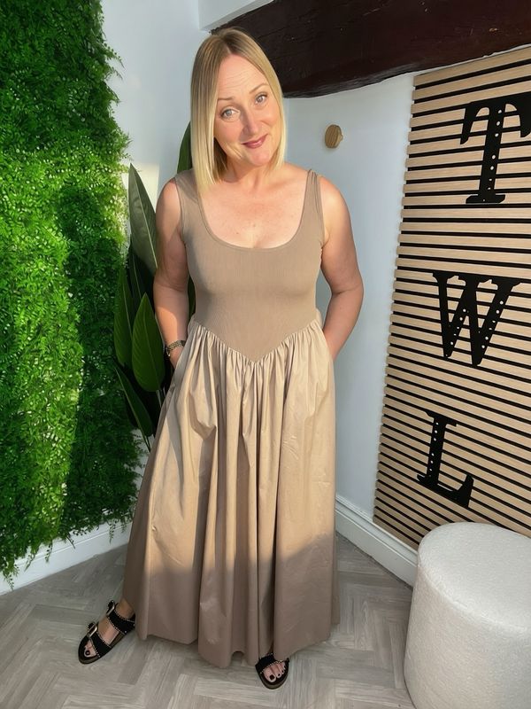 Basque Waist Summer Dress - Taupe