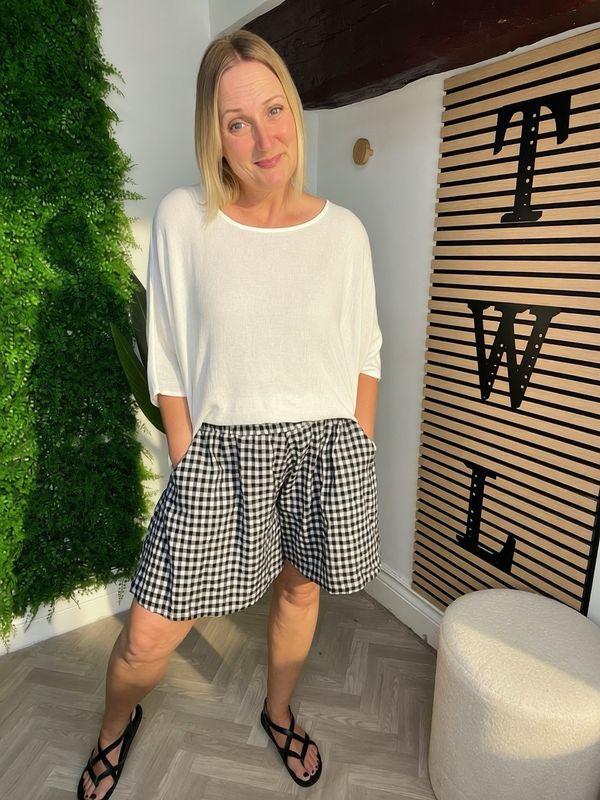 Gingham Floaty Shorts - Black