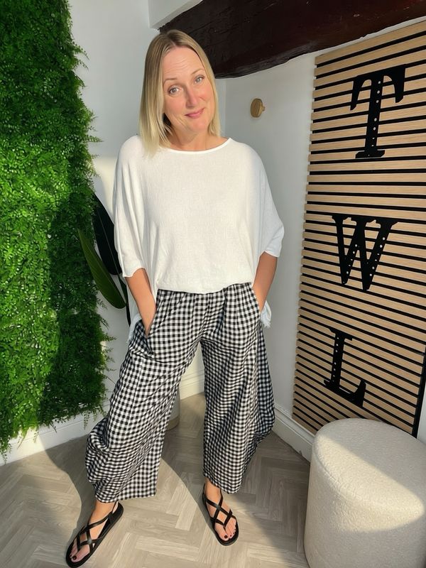 Gingham Barrel Leg Trouser - Black