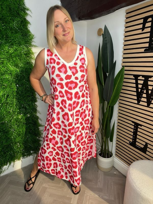 Animal Print Ribbed Column Dress - Red & Pink ( SALE NONE RETURNABLE ) Animal Print Ribbed Column Dress - Red & Pink ( SALE NONE RETURNABLE )