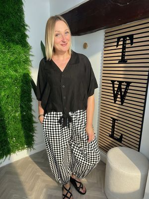 Harlequin Cuffed Cotton Trousers - Black & White