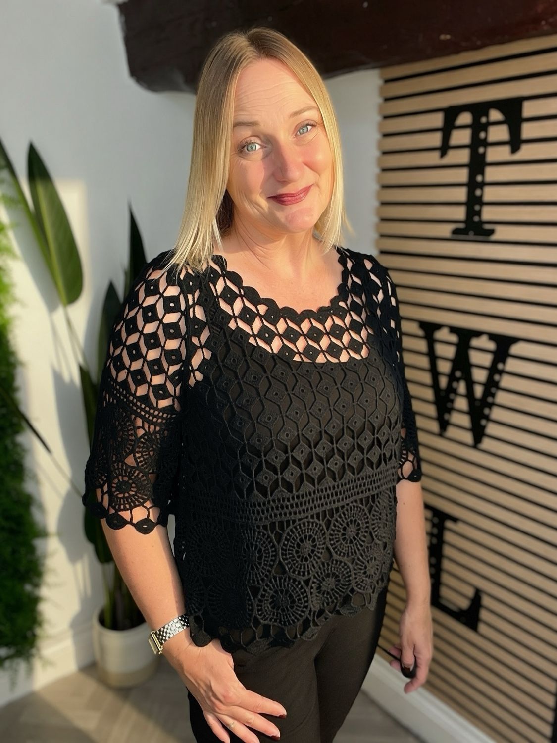 Crochet Boxy Fit Top - Black