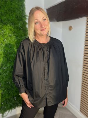 Loose Swing Style Shirt - Black