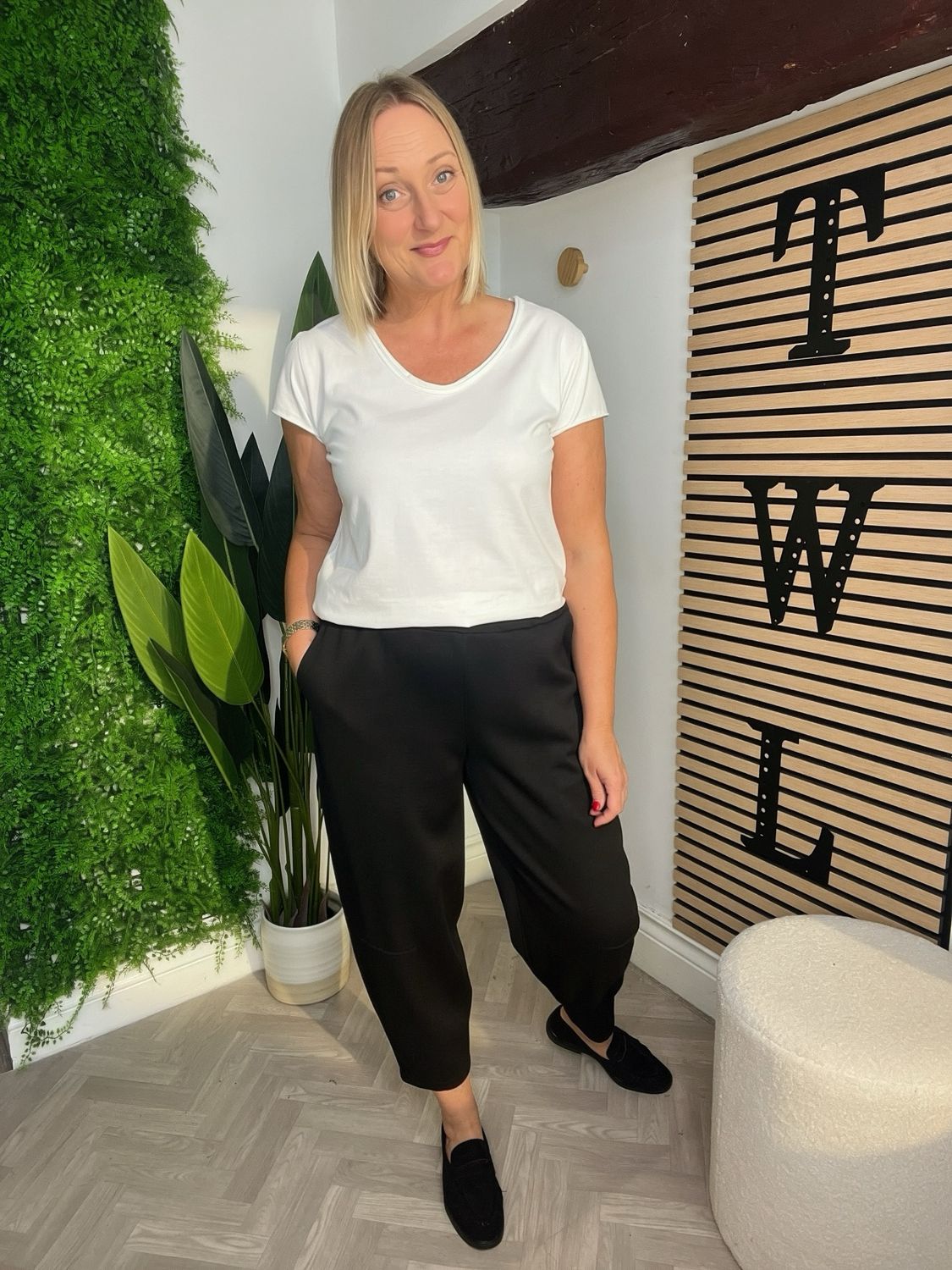 Scuba Barrel Leg Trousers - Black